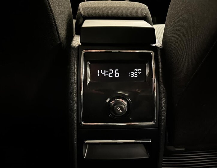 Škoda Superb Liftback 2,0 l 103 kw