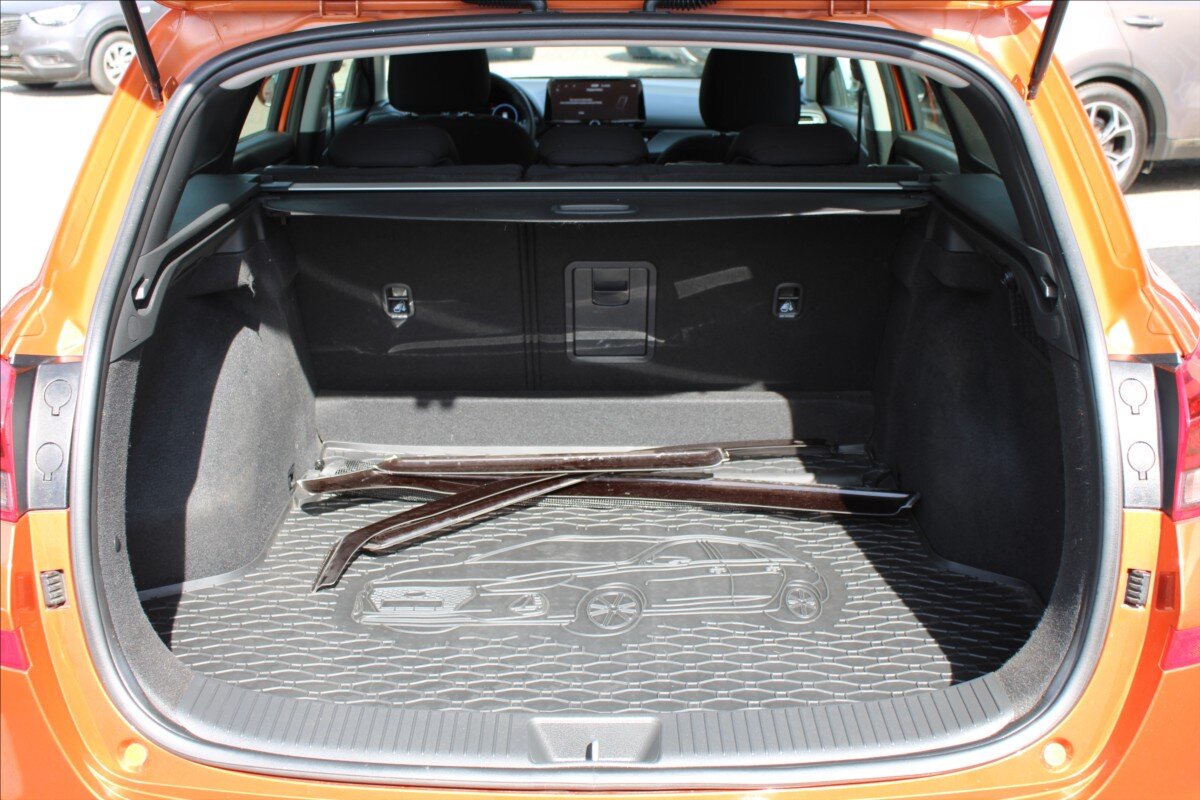 Hyundai i30 Kombi 1,5 l 70 kw