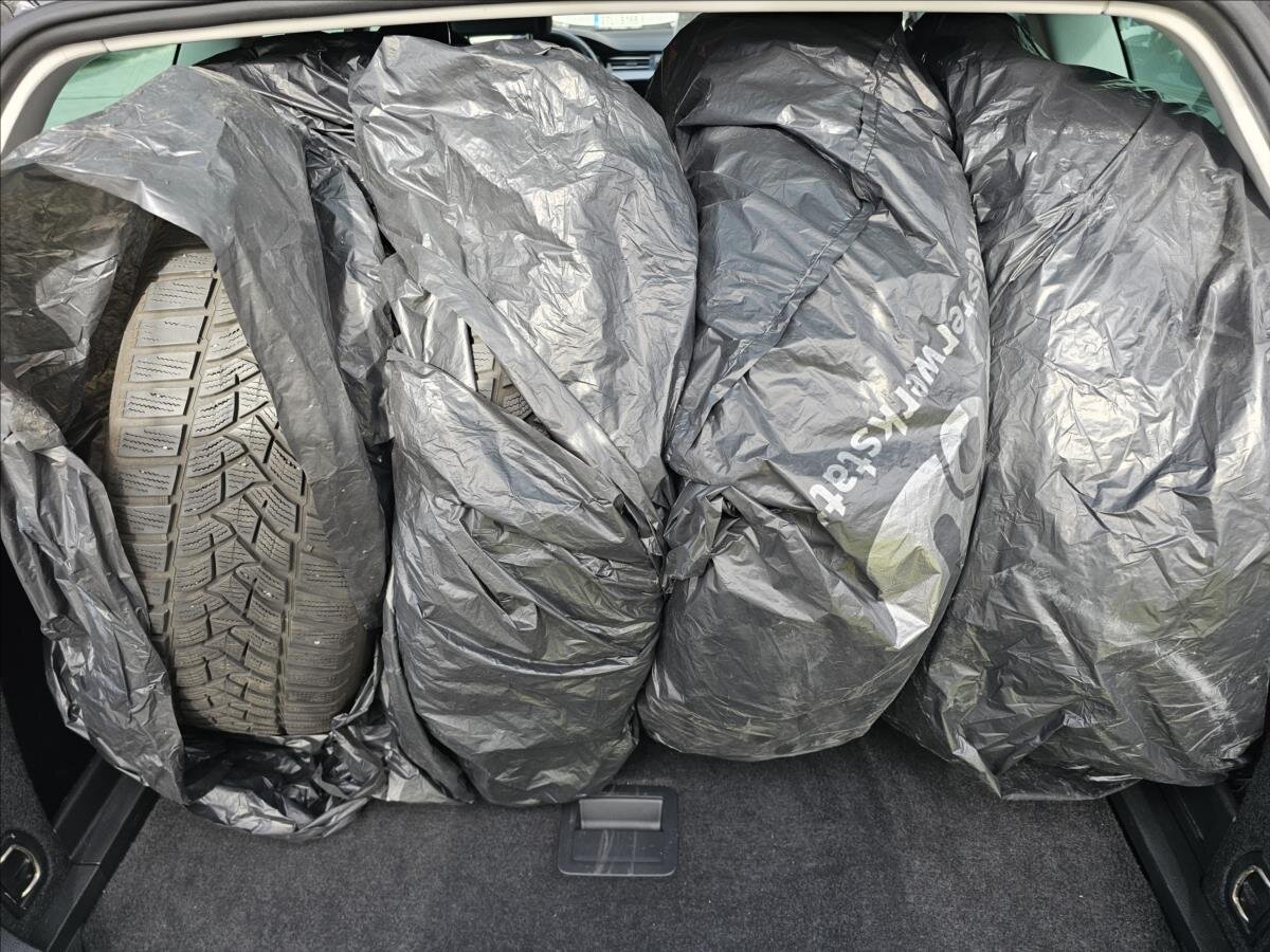 Volkswagen Passat Kombi 2,0 l 110 kw