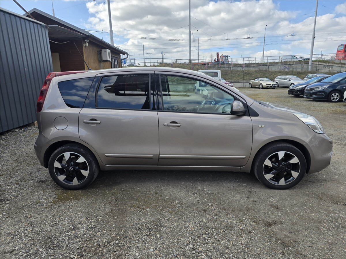 Nissan Note Hatchback 1,5 l 66 kw