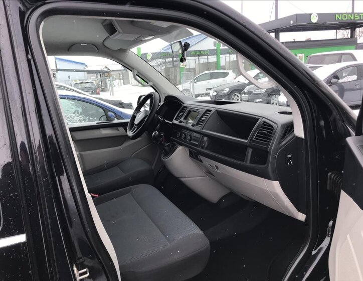 Volkswagen Transporter Kombi 2,0 l 110 kw