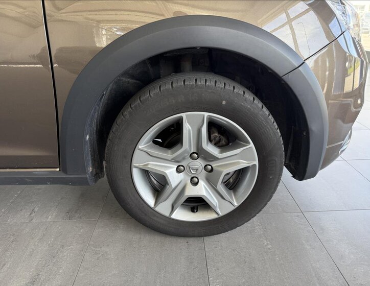 Dacia Logan Kombi 898,0 66 kw