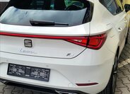 Seat Leon Hatchback 1,5 l 110 kw