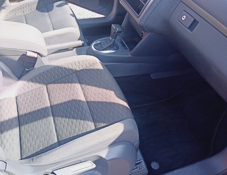 Volkswagen Touran VAN / Minibus 0,0 77 kw