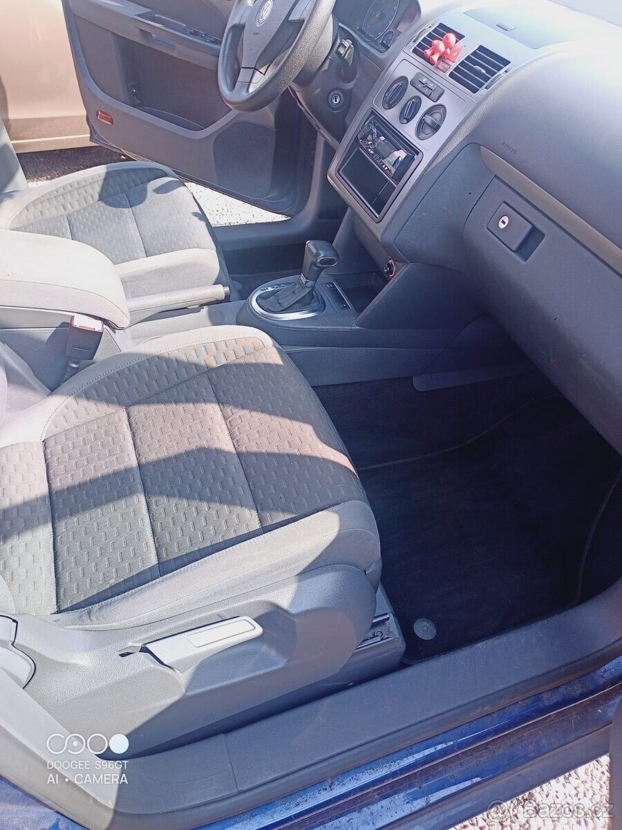 Volkswagen Touran VAN / Minibus 0,0 77 kw