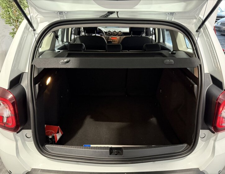 Dacia Duster SUV 999,0 74 kw