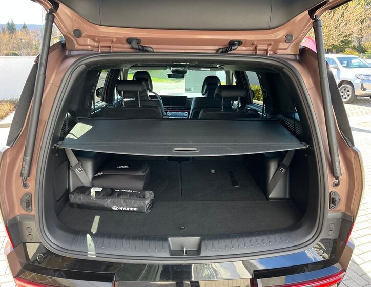 Hyundai Santa Fe SUV / Terénní 1,6 l 158 kw