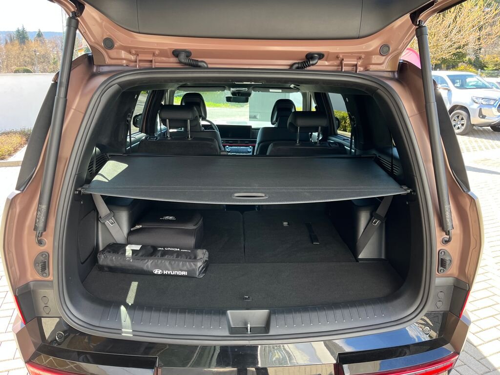 Hyundai Santa Fe SUV / Terénní 1,6 l 158 kw