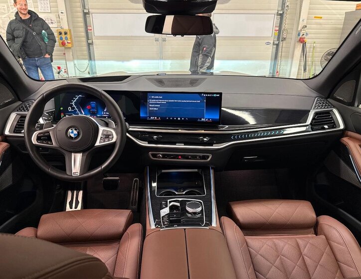 BMW X5 SUV 3,0 l 210 kw
