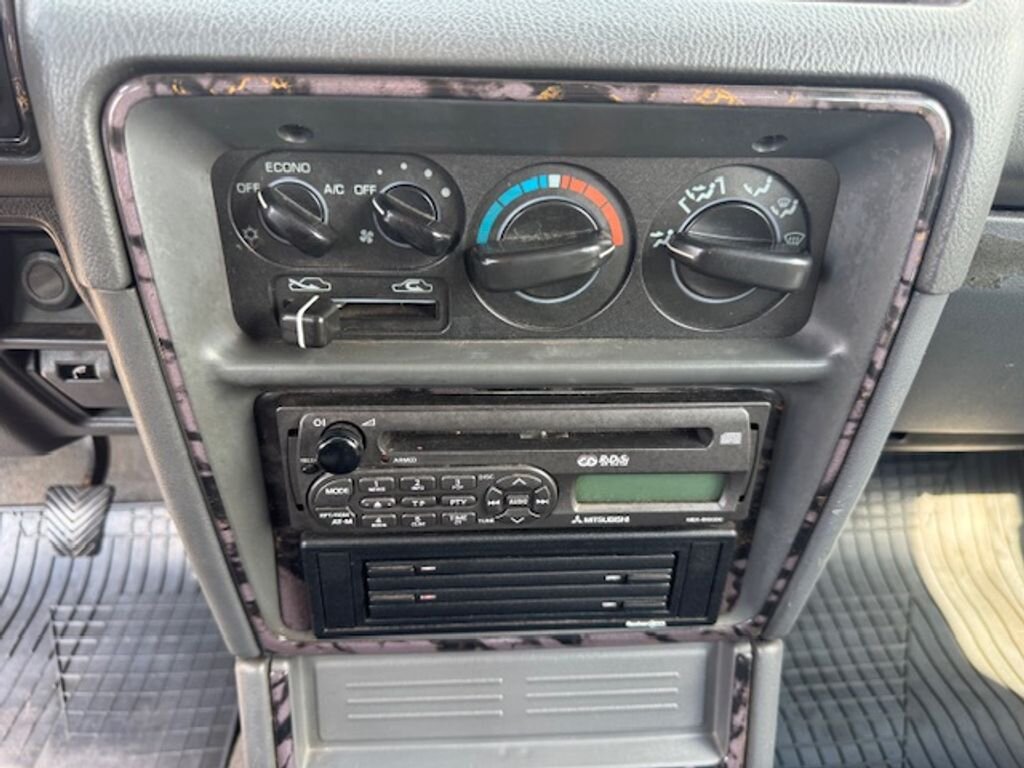 Mitsubishi Pajero SUV / Terénní 2,8 l 92 kw