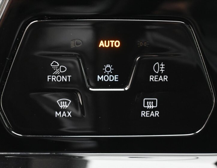 Volkswagen Golf Kombi 2,0 l 110 kw