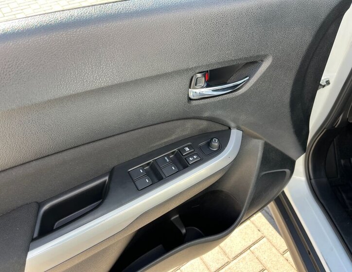 Suzuki Vitara SUV / Terénní 1,6 l 88 kw