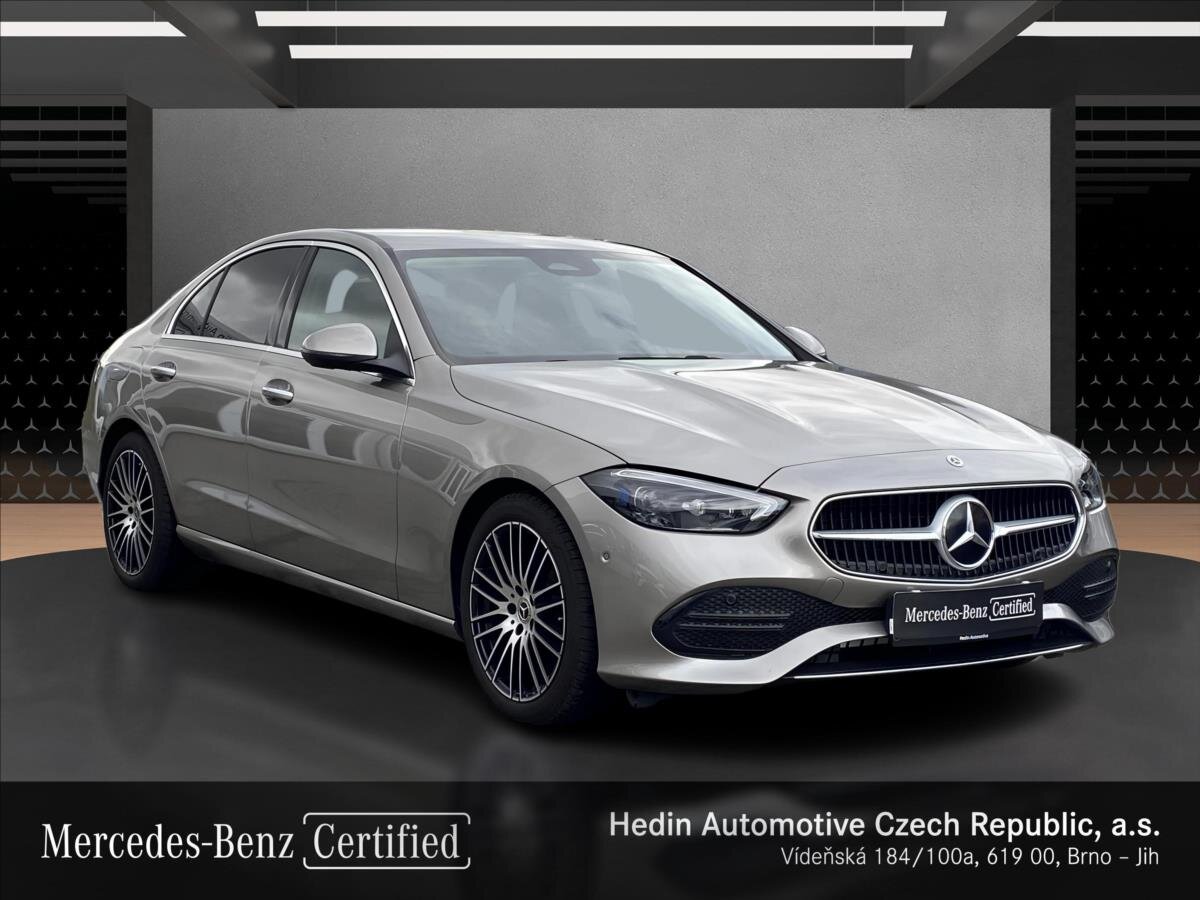 Mercedes-Benz Třídy C Sedan 1,5 l 150 kw