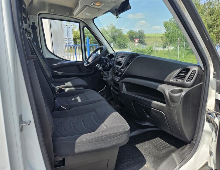 Iveco Daily Sklápěč 2,3 l 93 kw