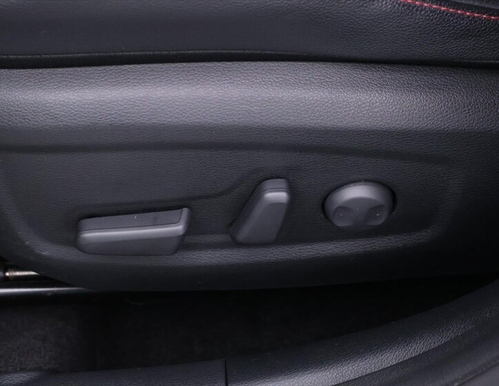 KIA ProCeed Hatchback 1,6 l 150 kw