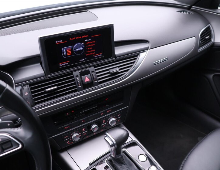 Audi A6 Allroad Kombi 3,0 l 150 kw