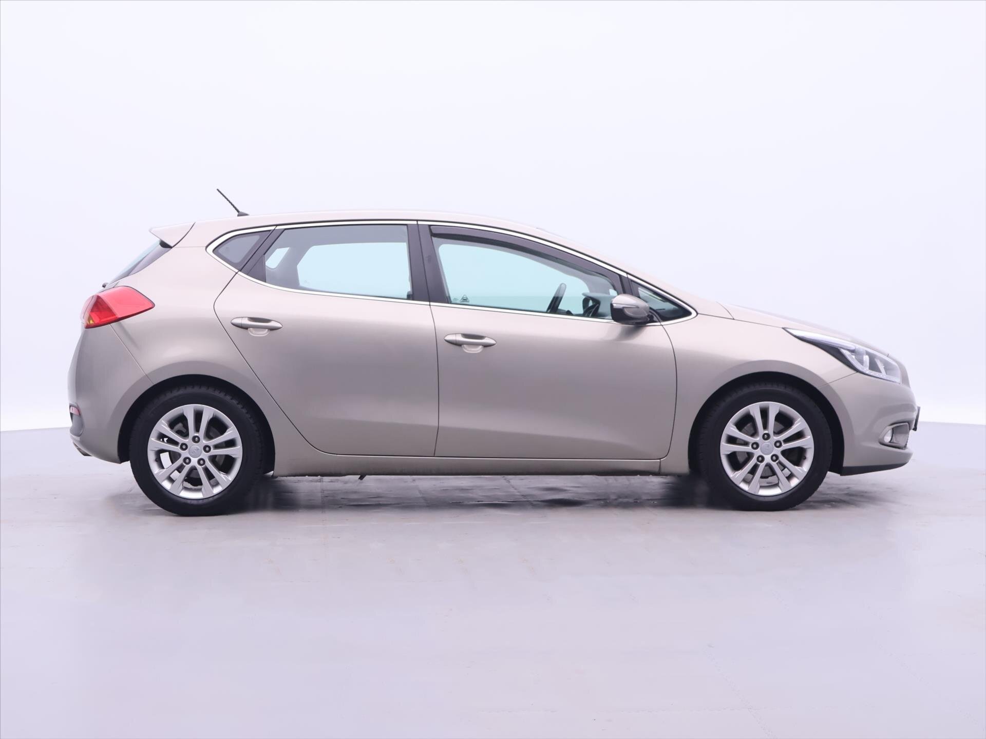 KIA Ceed Hatchback 1,6 l 99 kw