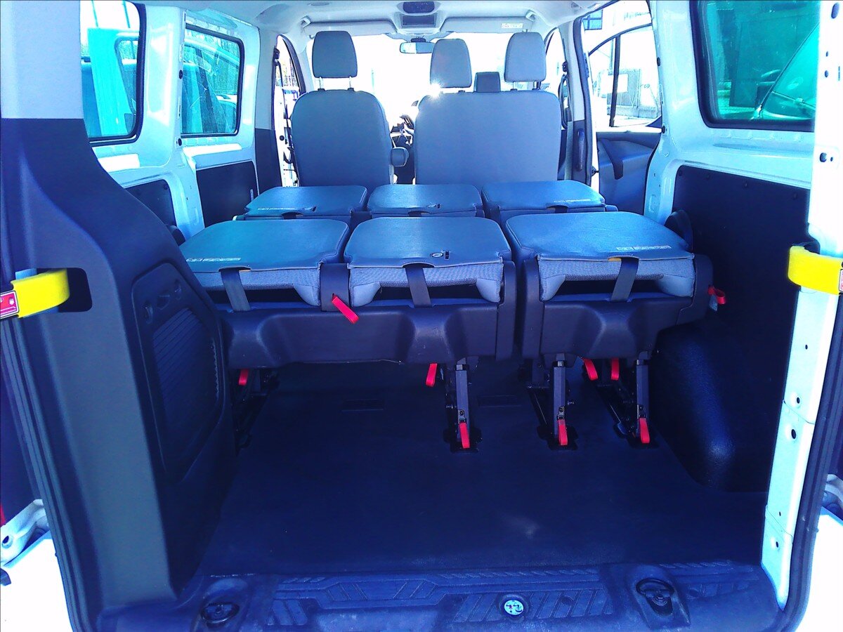 Ford Transit MPV 2,2 l 74 kw