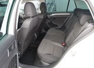 Volkswagen Golf 31