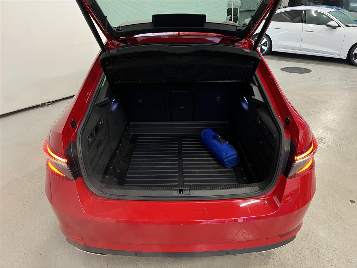 Škoda Superb Liftback 2,0 l 206 kw