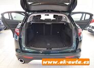 Alfa Romeo Stelvio 18