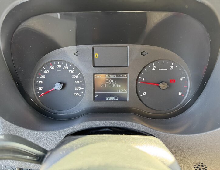 Mercedes-Benz Sprinter 7