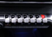 Peugeot 3008 SUV 1,2 l 96 kw