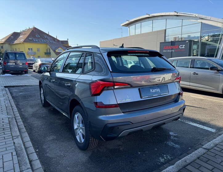 Škoda Kamiq SUV 999,0 85 kw