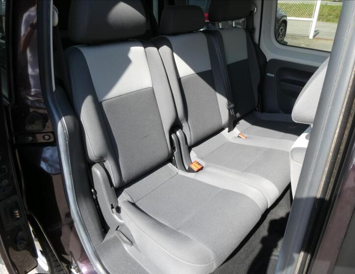 Volkswagen Caddy 28