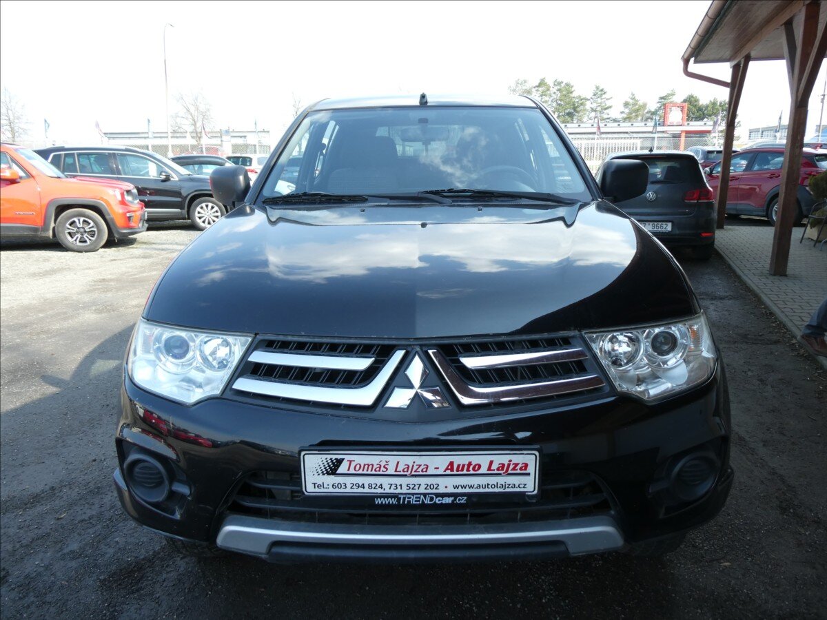 Mitsubishi L200 Pick-up 2,5 l 100 kw