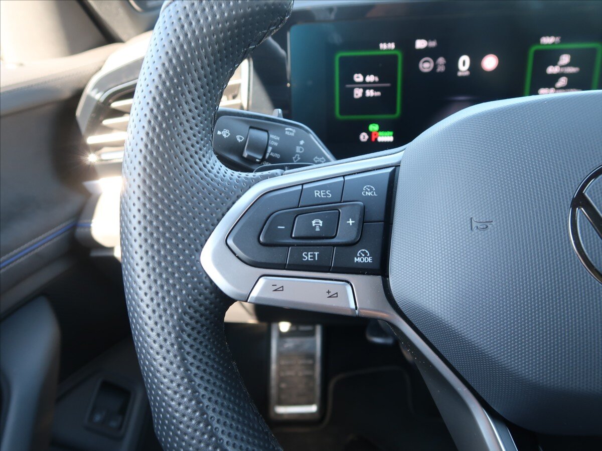 Volkswagen Passat Kombi 1,5 l 130 kw