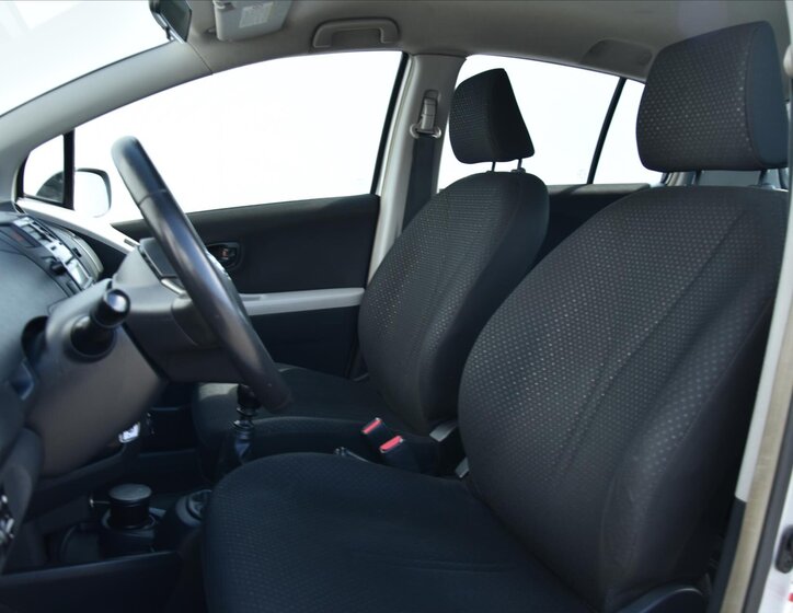 Toyota Yaris Hatchback 1,3 l 73 kw