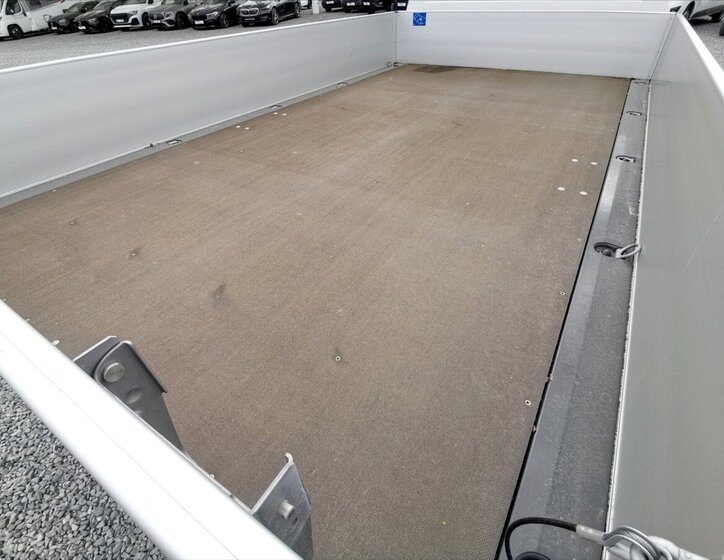 Volkswagen Crafter Valník 2,0 l 130 kw