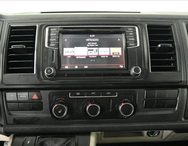 Volkswagen Transporter 12