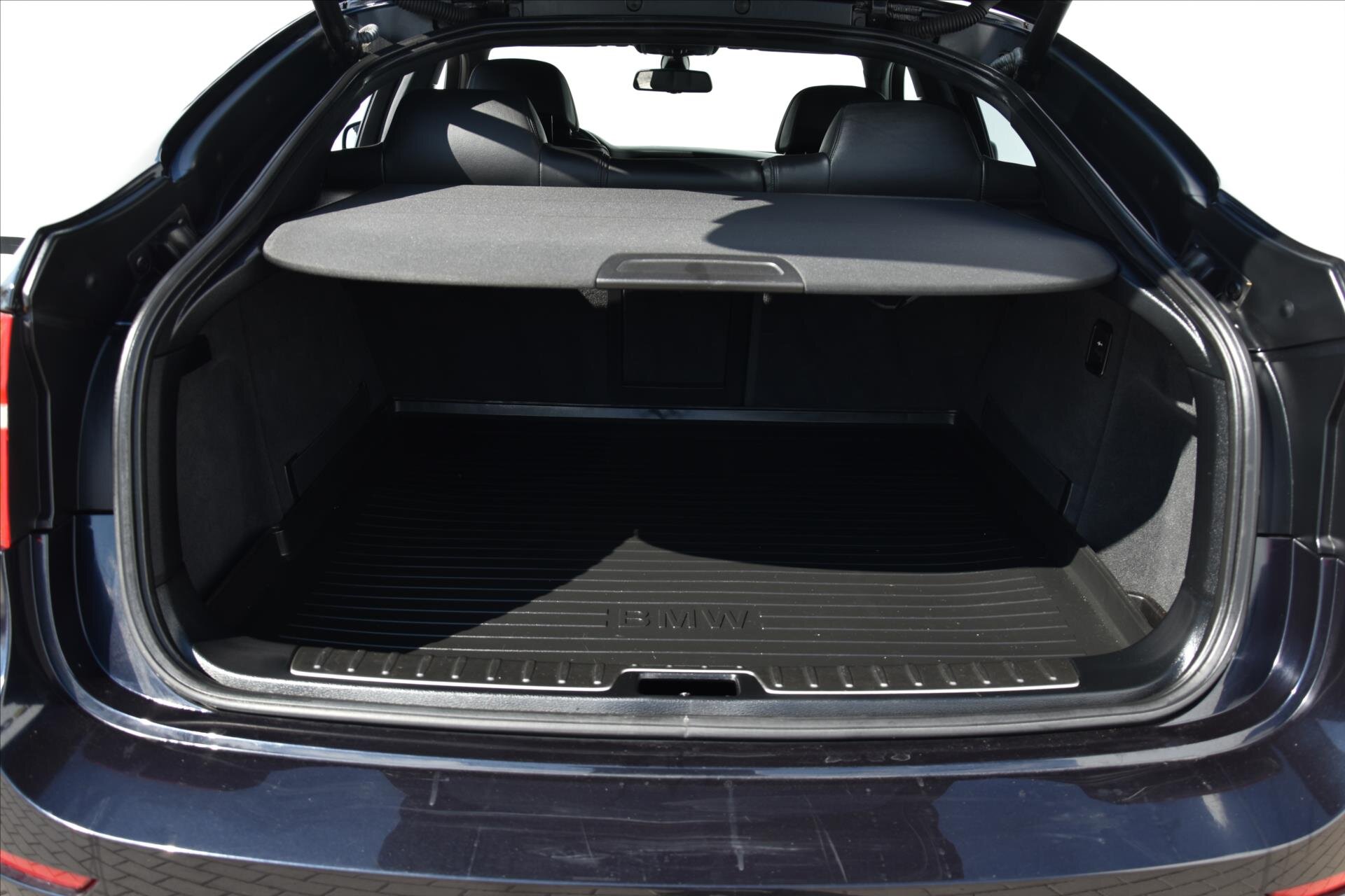 BMW X6 SUV / Terénní 4,4 l 408 kw