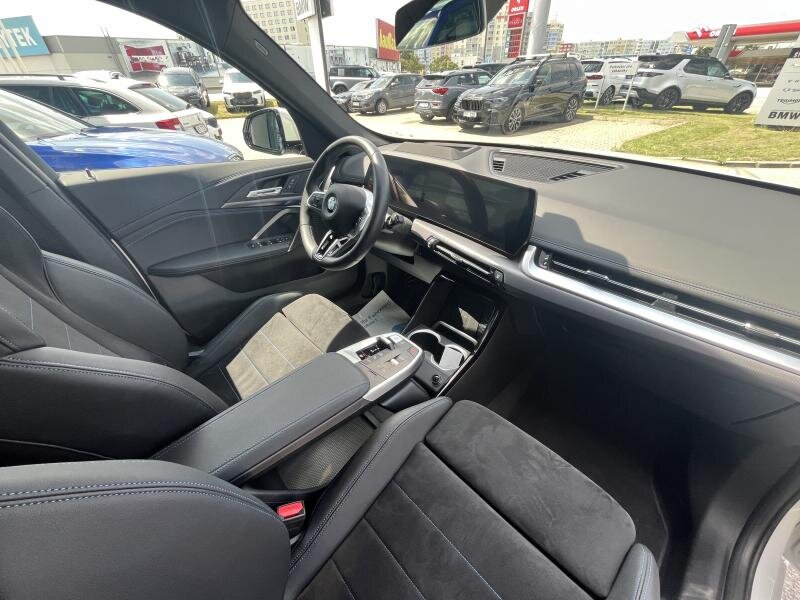 BMW X1 SUV 1,5 l 100 kw