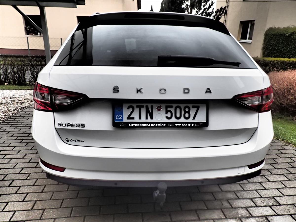 Škoda Superb