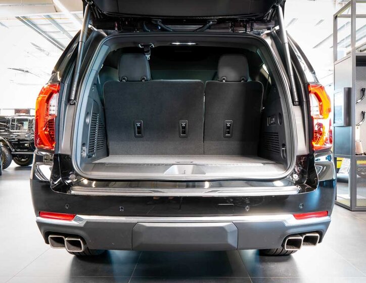 GMC Yukon SUV 6,2 l 313 kw