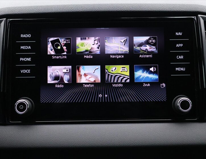 Škoda Karoq SUV 1,5 l 110 kw