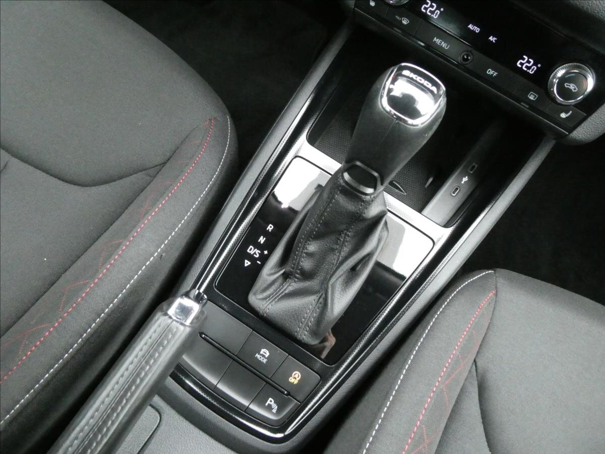 Škoda Scala Hatchback 1,5 l 110 kw