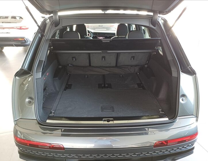 Audi Q7 SUV / Terénní 3,0 l 210 kw