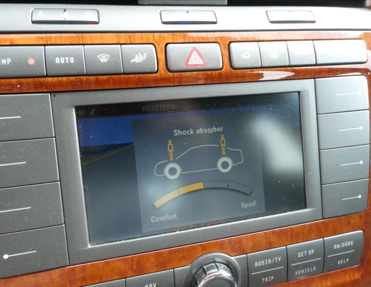 Volkswagen Phaeton Sedan / Limuzína 3,0 l 171 kw