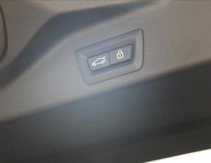 BMW X5 Kombi 3,0 l 290 kw