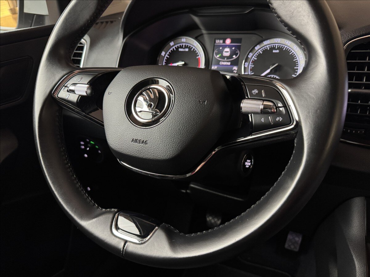 Škoda Karoq SUV / Terénní 1,5 l 110 kw