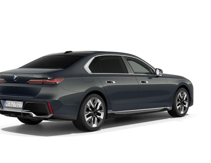 BMW Řada 7 Sedan 3,0 l 220 kw