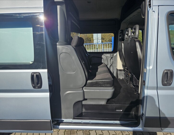 Peugeot Boxer 5