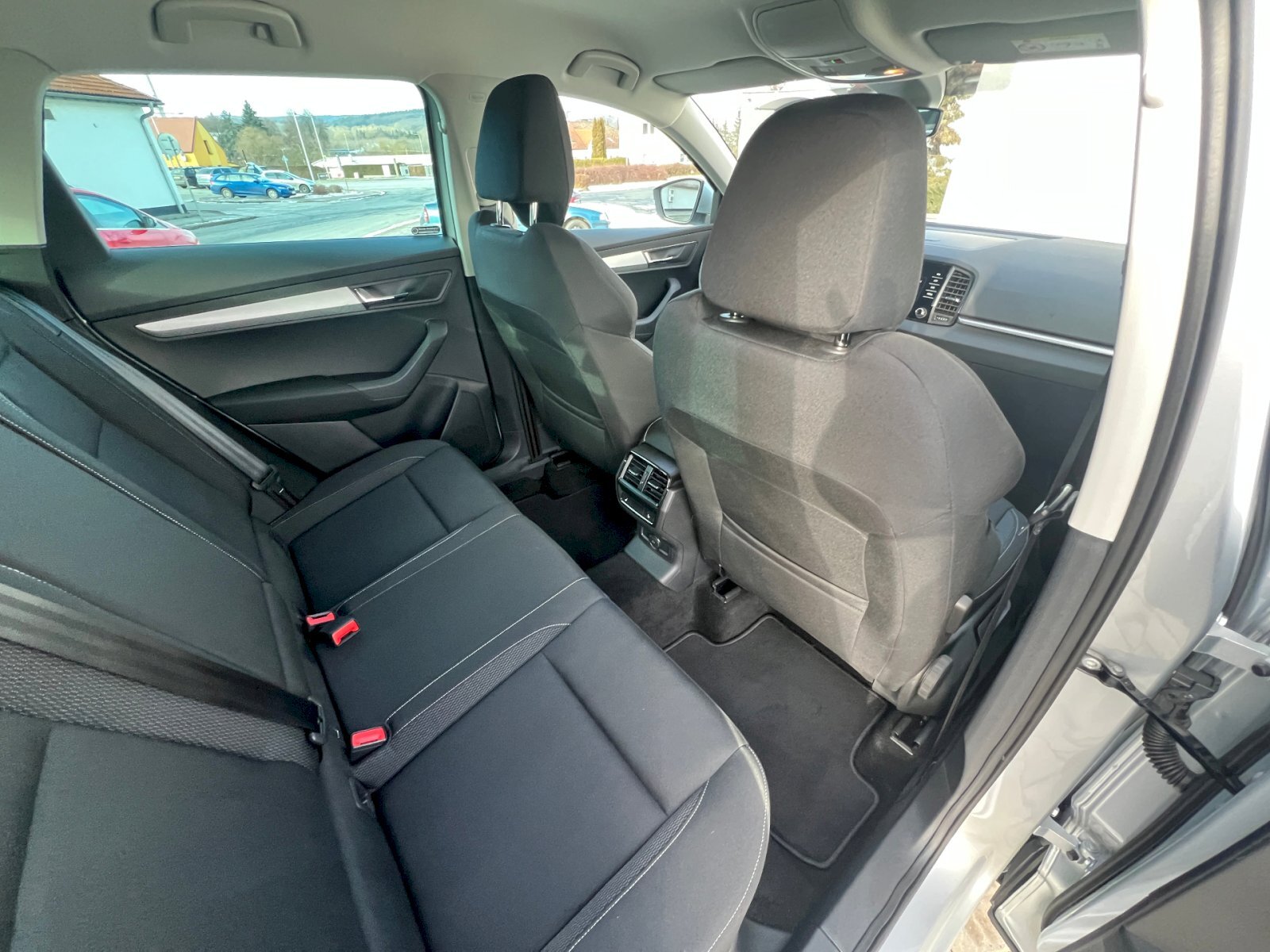 Škoda Karoq SUV 1,5 l 110 kw