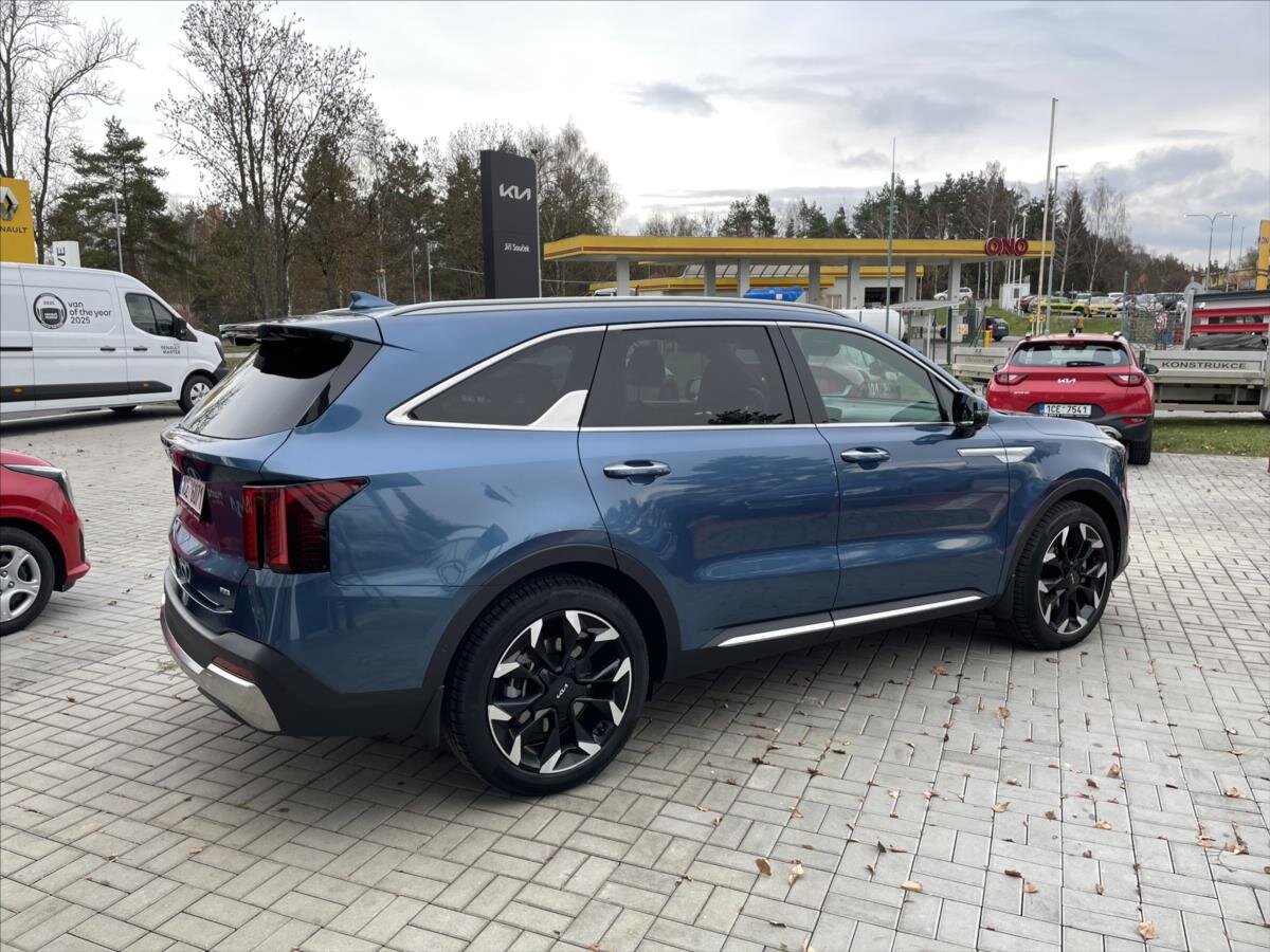 KIA Sorento SUV / Terénní 2,2 l 142 kw