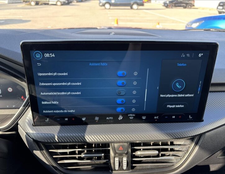 Ford Kuga SUV / Terénní 1,5 l 110 kw