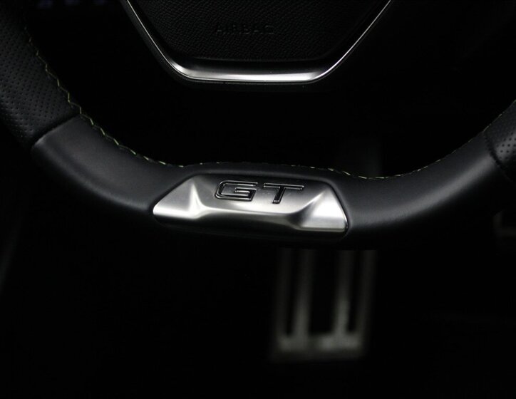 Peugeot 408 Liftback 1,6 l 165 kw